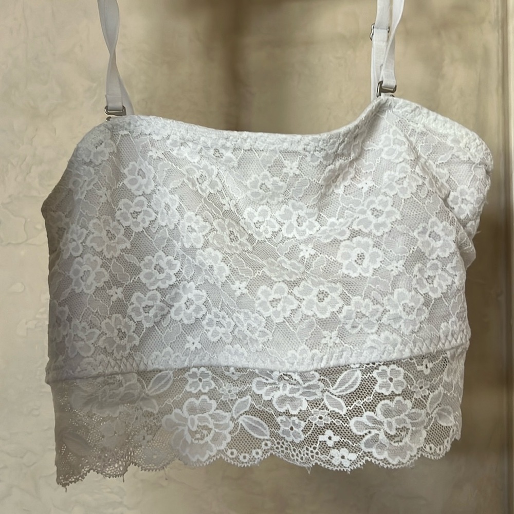 Abercrombie kids: white lace bralette size 13/14